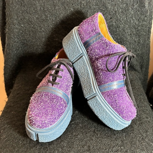 JOHN FLUEVOG Sz 9 Tycho  Space Edition Fuzzy Made in Portugal Platform Shoes - Picture 2 of 10